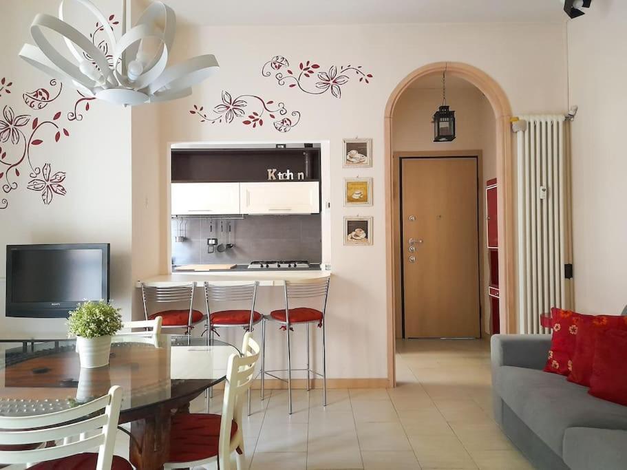 Lora Appartement Como